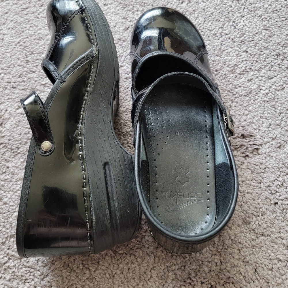Black Patent Leather Mary Jane Danskos
